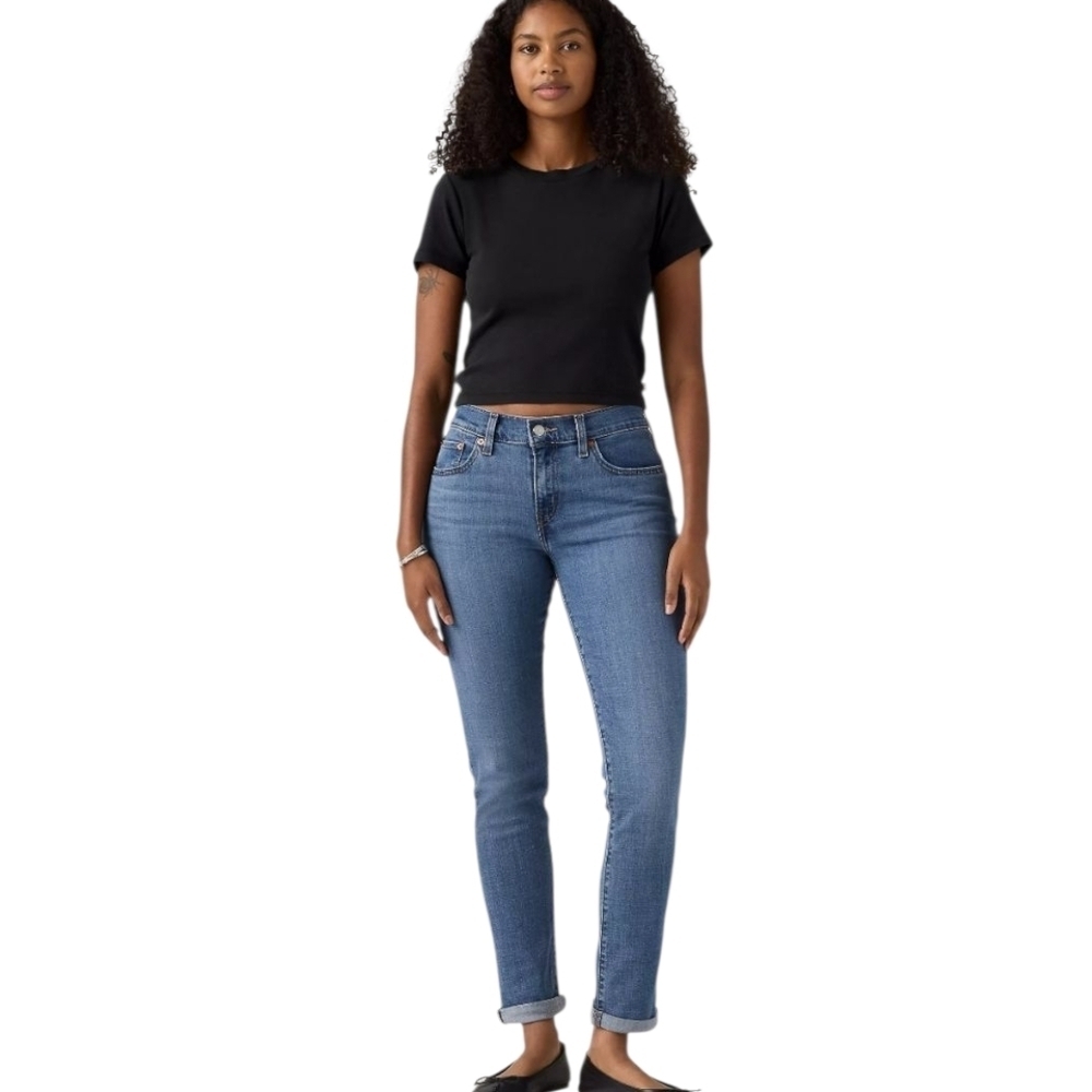 Levi's Boyfriend Mid Rise Women's Jeans In Lapis Gem - Medium Wash